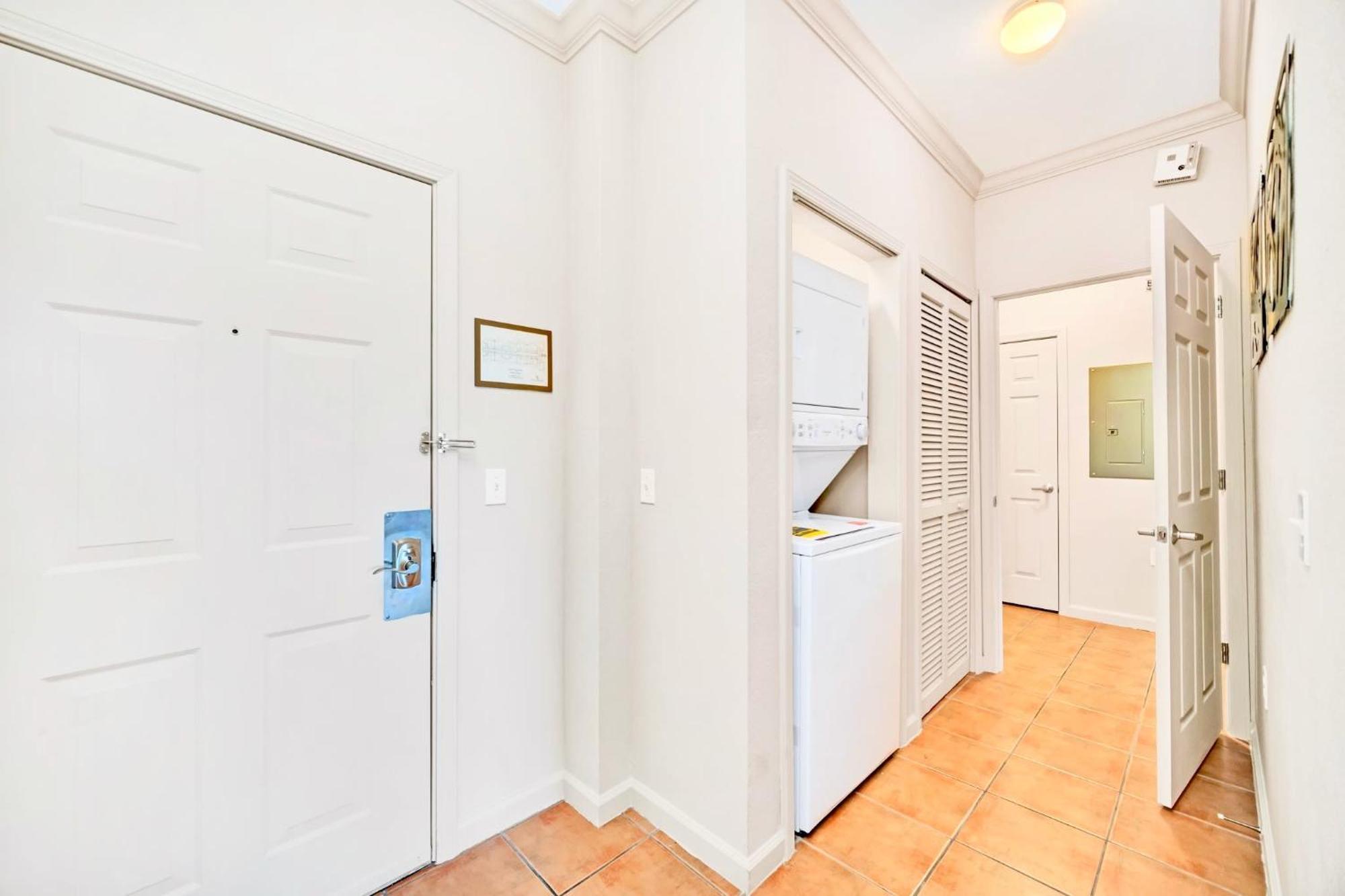 Stunning 2Br Condo With Hot Tub And Pool, Near Disney! 올랜도 외부 사진